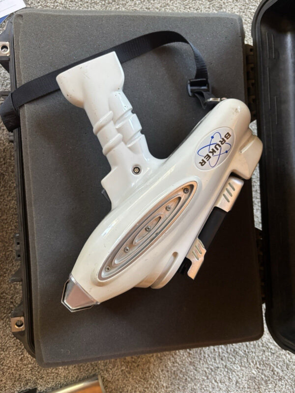 XRF Bruker S1 Tube Sd Portable Handheld Alloy Analyzer ￼ - Image 7
